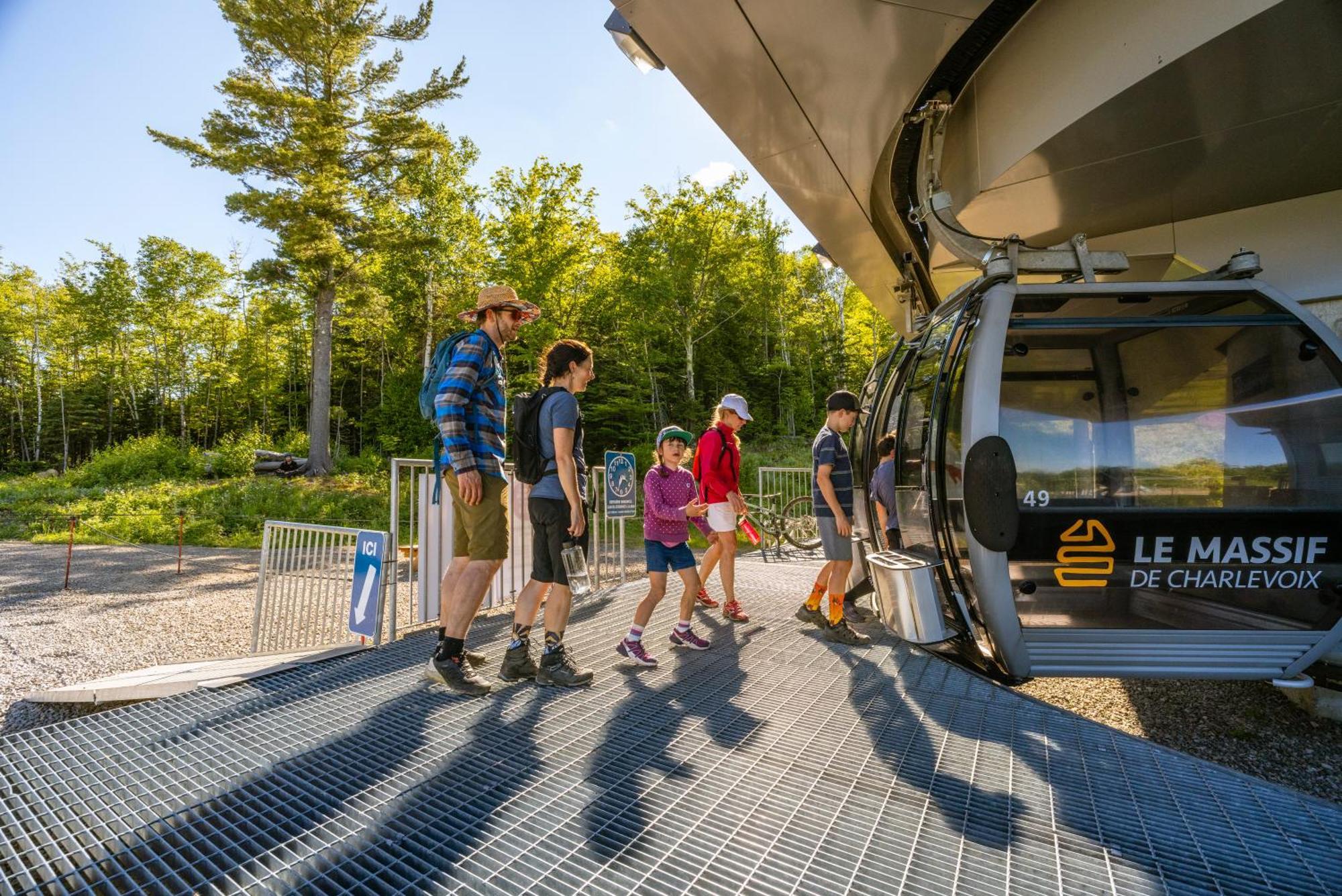 Les Chalets Du Massif De Charlevoix Петіт-Рів'єр-Сен-Франсуа Екстер'єр фото